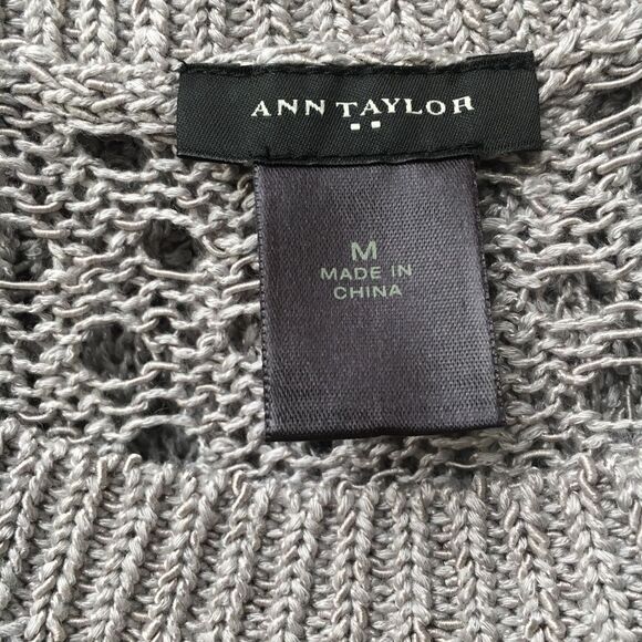 Ann Taylor Gray Sweater 3/4 Length Sleeve M - Picture 4 of 8